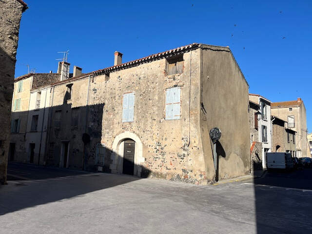 Maison de village 153m2 de surface plancher sur 3 niveaux — photo du bien