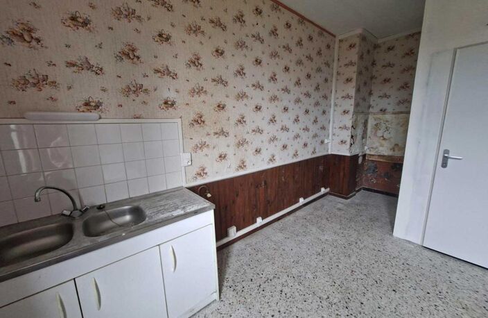 MAISON MITOYENNE 3 PIÈCES – 84 M² AVEC JARDIN DE 404 M² À MONTCEAU LES MINES — photo 2