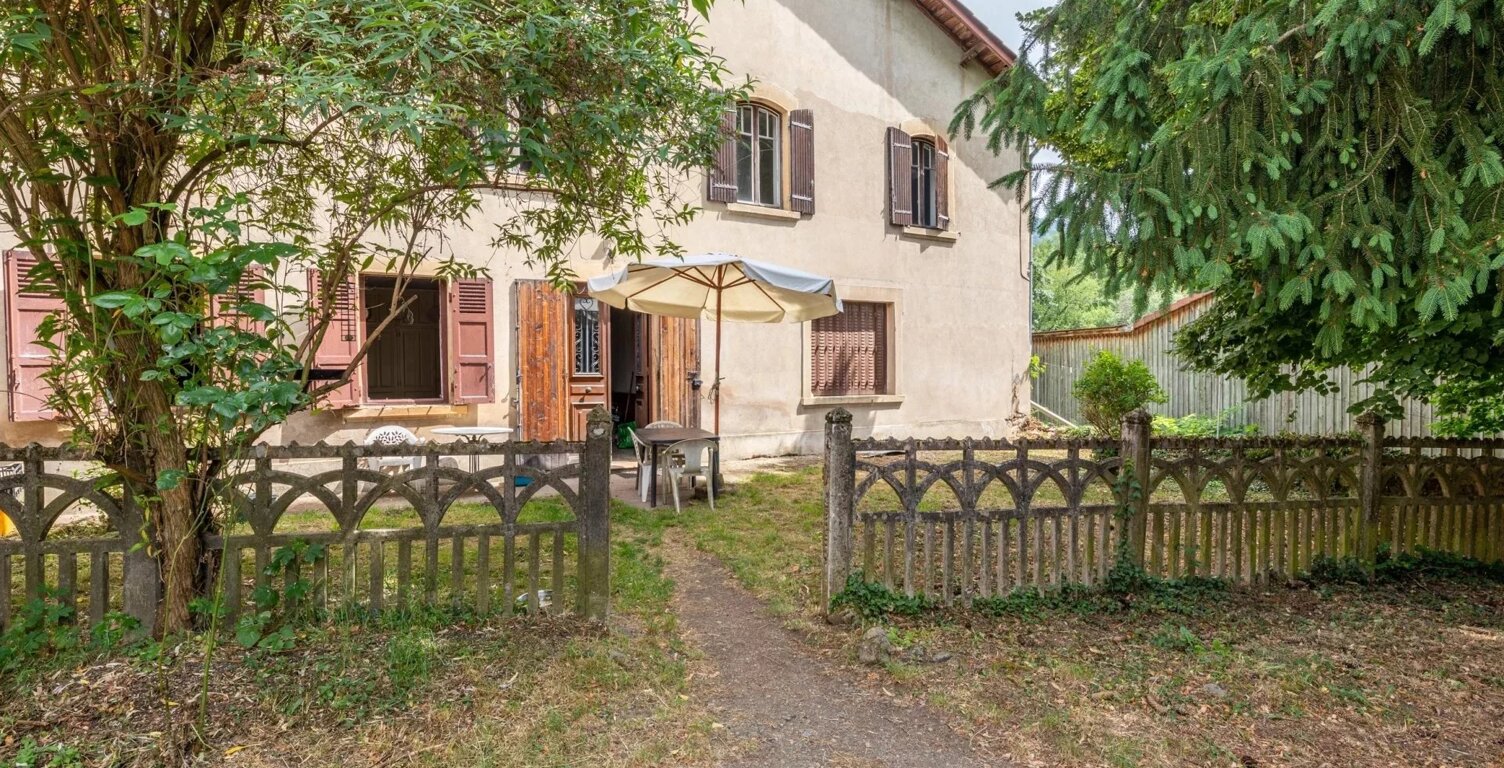 PROPRIÉTÉ À FORT POTENTIEL — photo 1