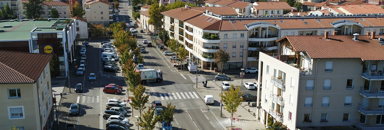 Divers  80 m² à vendre à Craponne (69290)