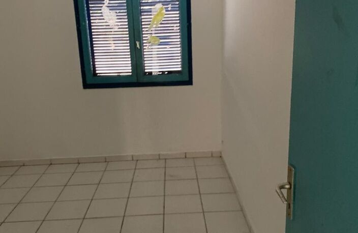 Appartement à vendre 4 pièces SAINT LAURENT DU MARONI (973) — photo 3