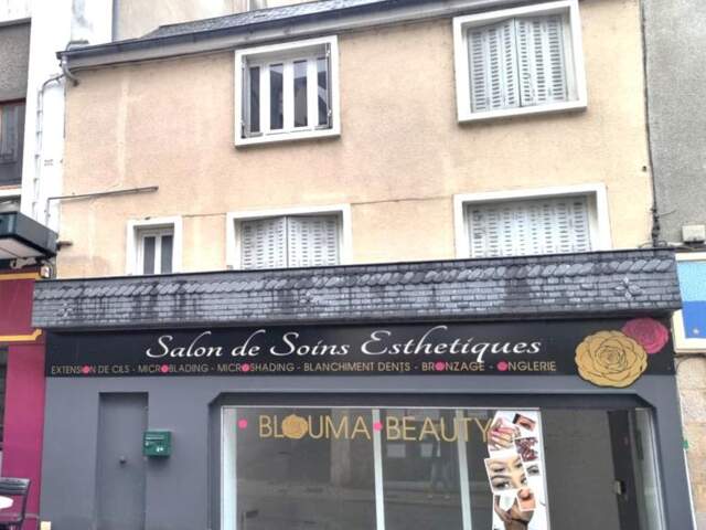 Tulle centre Petit appartement avec local commercial — photo du bien