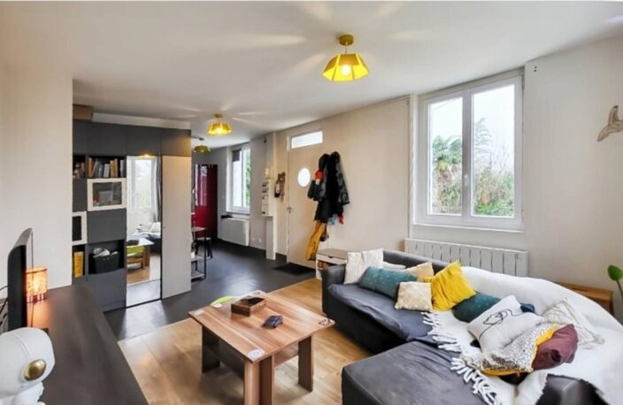 Appartement rénové avec vue imprenable sur les Pyrénées – Idron (64) — photo 2