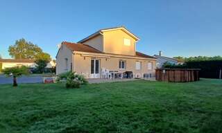 Maison 5 Pièces 110 m² à vendre à Hourtin (33990)