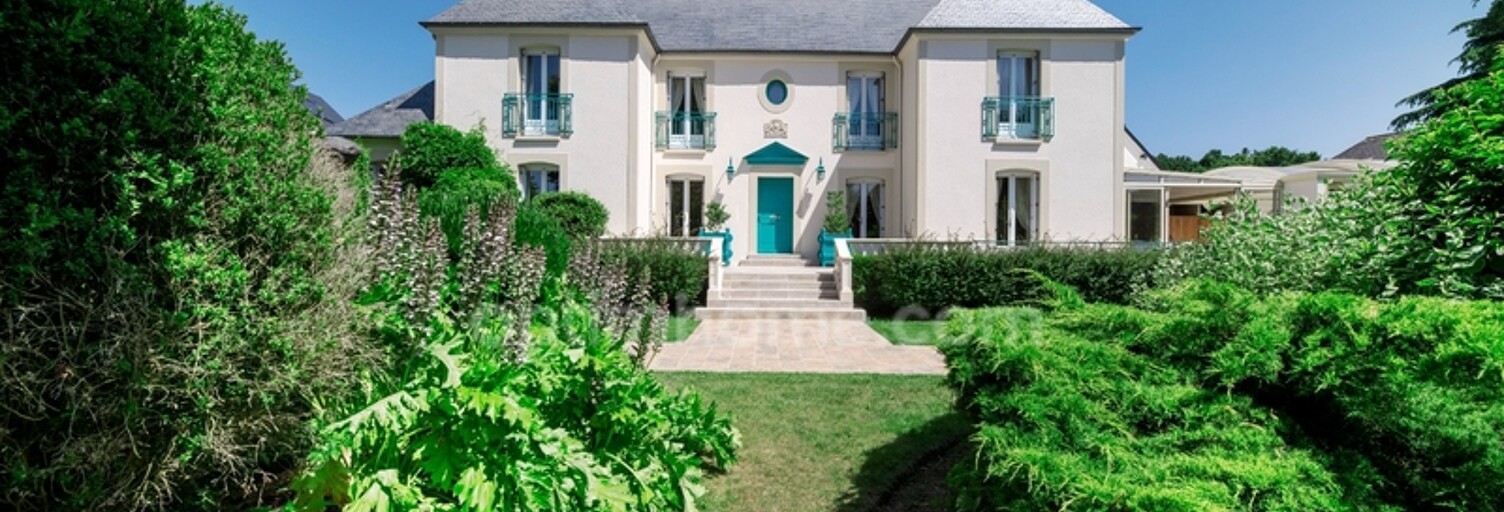 Maison 8 Pièces 223 m² à vendre à Rennes (35200)