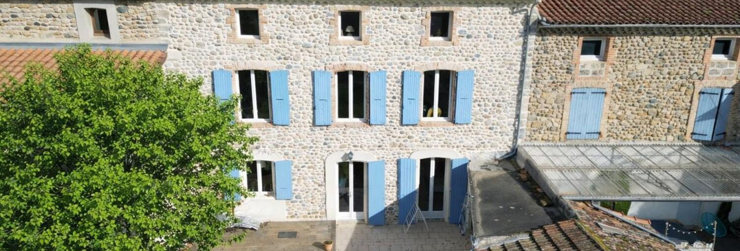 Maison 7 Pièces 233 m² à vendre à Saint-Laurent-du-Pape (07800)