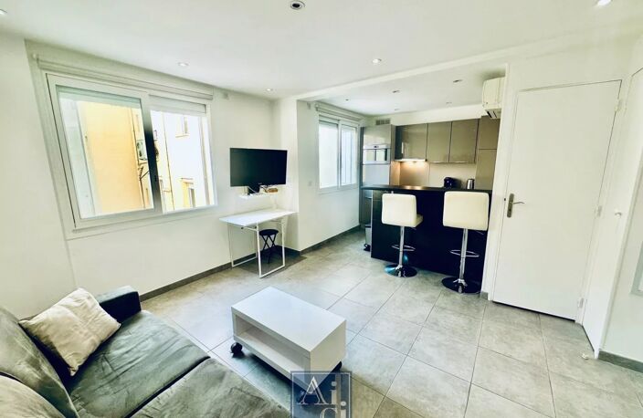 DISPO 1er Septembre : Beau Studio meublé — photo 3
