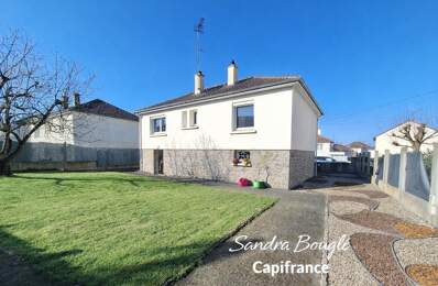 Maison à vendre 4 pièces LAVAL (53) — photo du bien