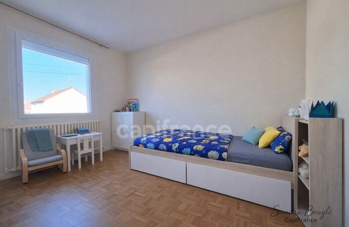 Maison à vendre 4 pièces LAVAL (53) — photo 4