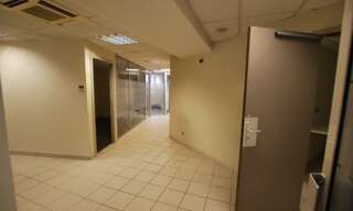 Commerce 8 Pièces 184 m² à vendre à Harfleur (76700)