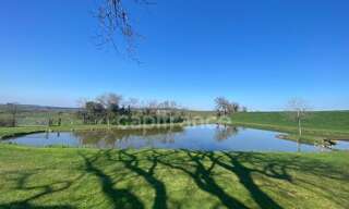 Commerce  21575 m² à vendre à Le Rousset-Marizy (71220)