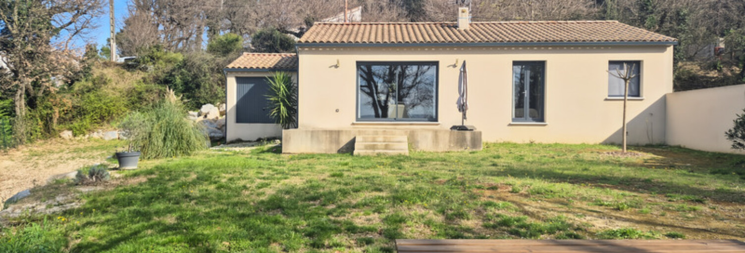 Maison 5 Pièces 102 m² à vendre à Saint-Geniès-de-Comolas (30150)