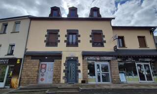 Commerce  170 m² à vendre à Chapdes-Beaufort (63230)