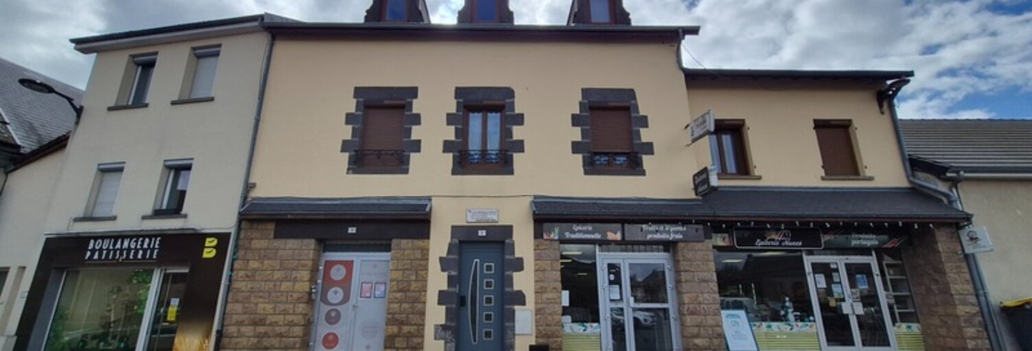 Commerce  170 m² à vendre à Chapdes-Beaufort (63230)