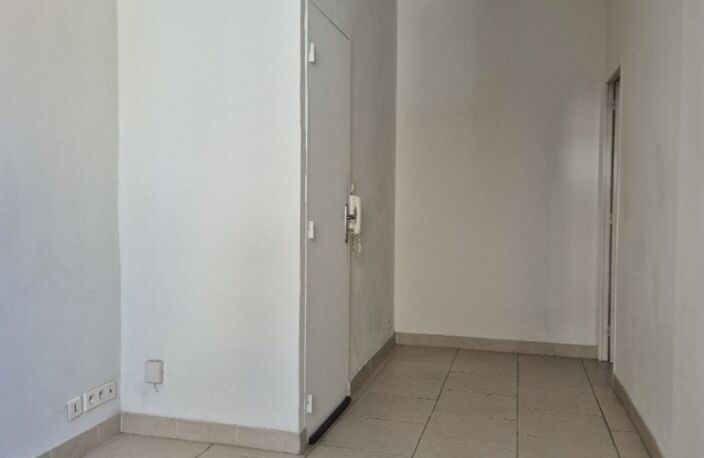 Appartement à vendre 2 pièces MARSEILLE 4EME ARRONDISSEMENT (13) — photo 5