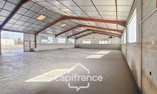 Local industriel 3 Pièces 407 m² à louer à Louhans (71500)