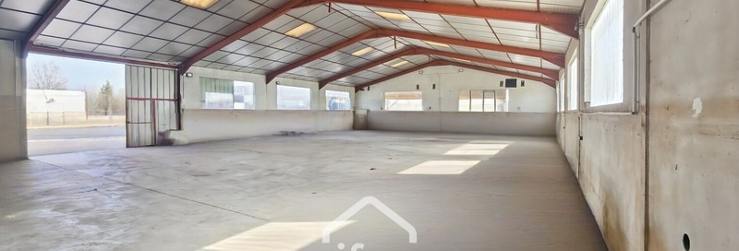 Local industriel 3 Pièces 407 m² à louer à Louhans (71500)