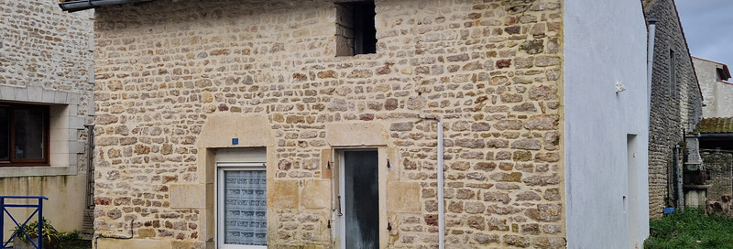 Maison 2 Pièces 55 m² à vendre à Landes (17380)