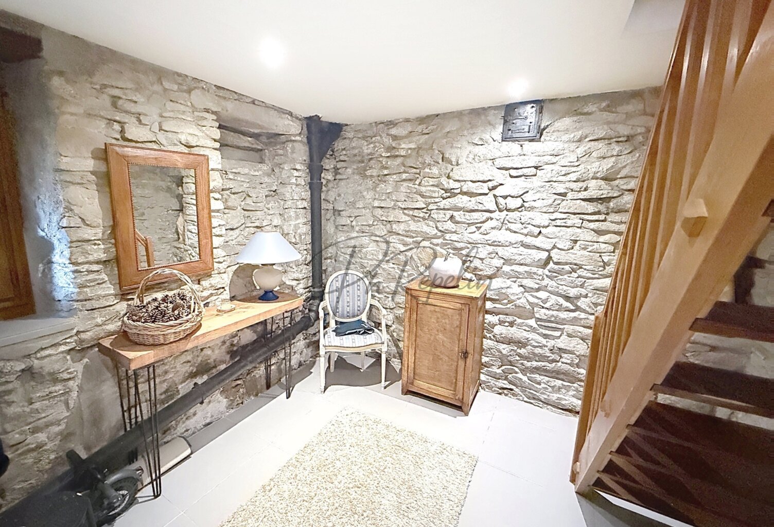 Maison de ville triplex T5 de 140m2 avec Parkings extérieur — photo 1