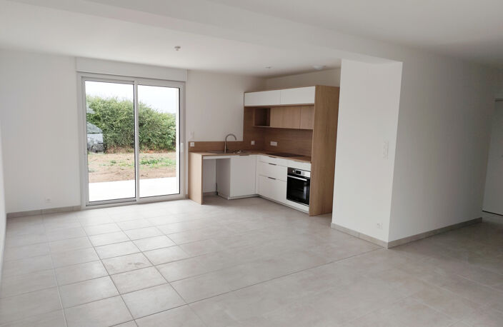 Maison avec 5 pièces en location à Plouhinec — photo 4