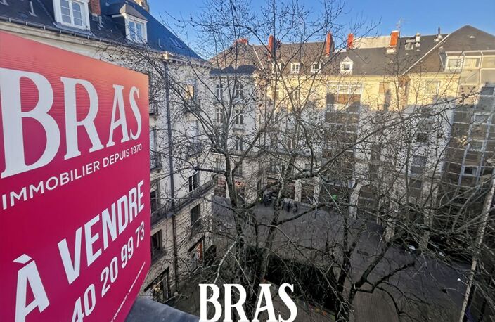 PLACE ROYALE -  Spacieux T3 — photo 2