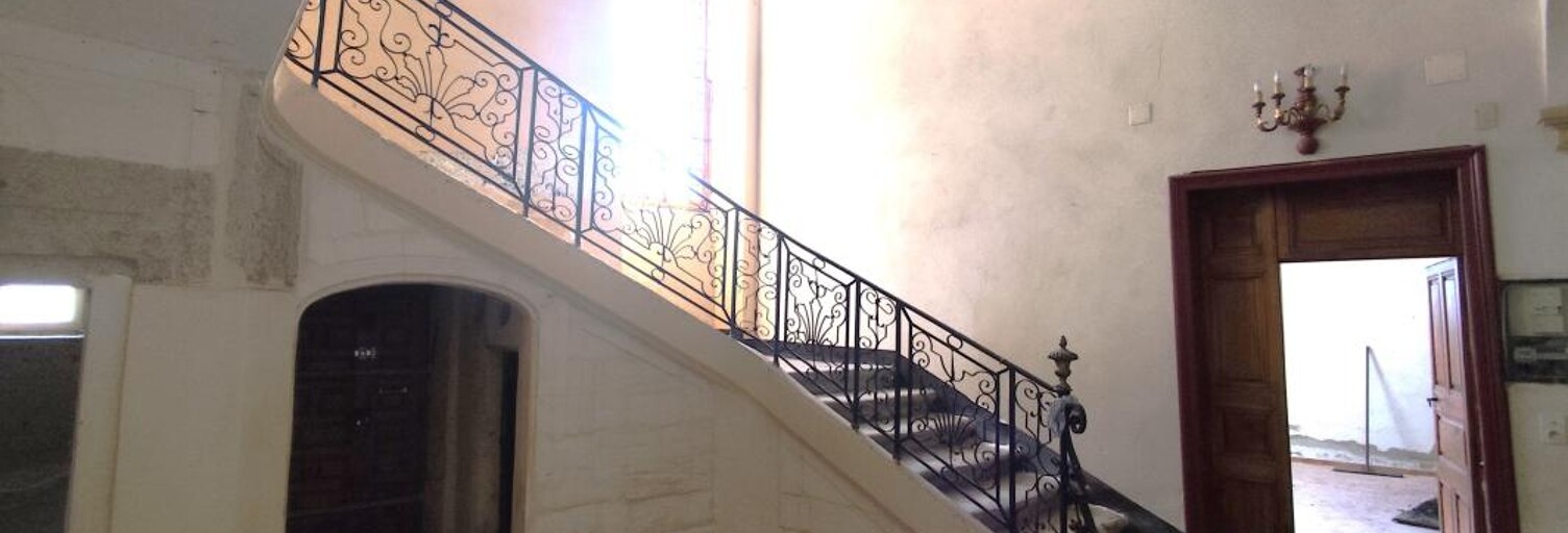 Maison 9 Pièces 459 m² à vendre à Roquemaure (30150)