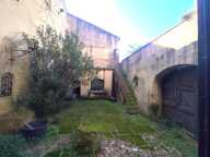 Hôtel particulier à rénover- patio, terrasses, garage — photo 2