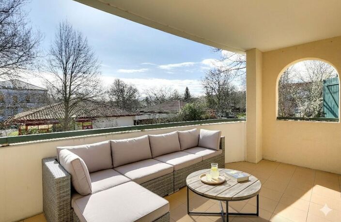 Appartement À Vendre — photo 2