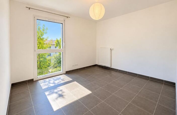 Bordeaux Caudéran – A vendre appartement 3 pièces récent avec balcon, parking et ascenseur — photo 5