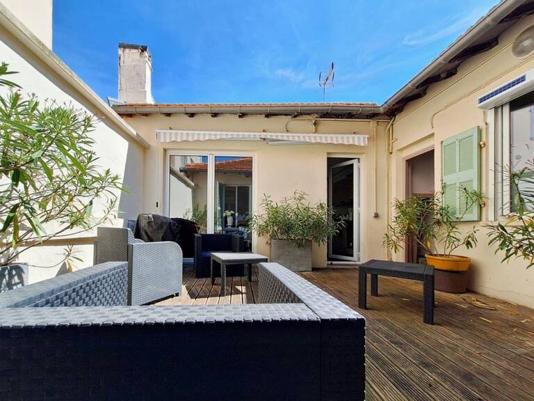 CANNES – 3 PIÈCES ATYPIQUE AVEC TERRASSE PLEIN SUD — photo 1