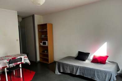 Appartement 1 pièces 375 €