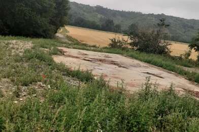 Terrain  100990 €