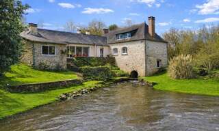 Maison 8 Pièces 330 m² à vendre à Segré-en-Anjou Bleu (49500)