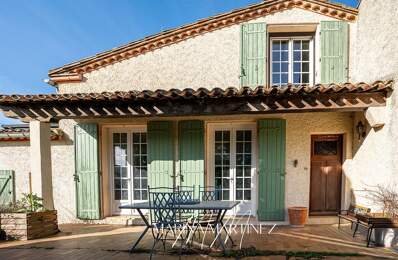 Maison familiale de caractère de 205 m² - terrain constructible de 2 100 m² — photo du bien