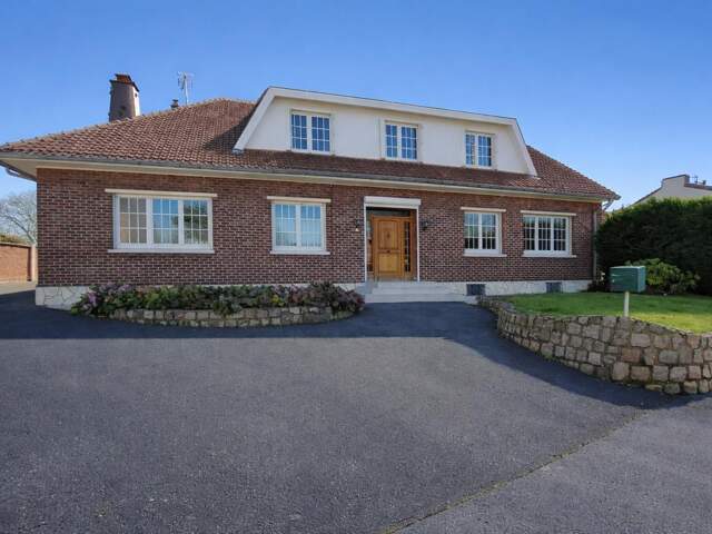 Maison Allouagne 10 pièce(s) 282 m2 — photo du bien