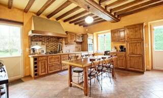 Maison 11 Pièces 229 m² à vendre à Angers (49000)