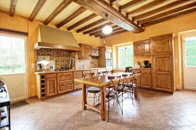 Maison 11 pièces 457600 €