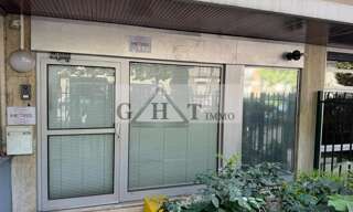 Commerce  152 m² à vendre à Charenton-le-Pont (94220)