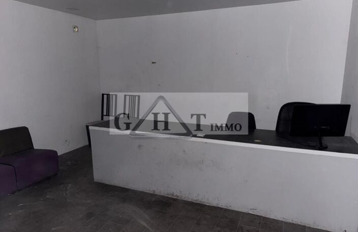 ENTREPOT A LOUER 190 M² FONTENAY TRESIGNY — photo 5