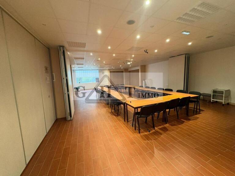 BUREAUX À LOUER 520 m²  – PARIS (BASTILLE) — photo 1