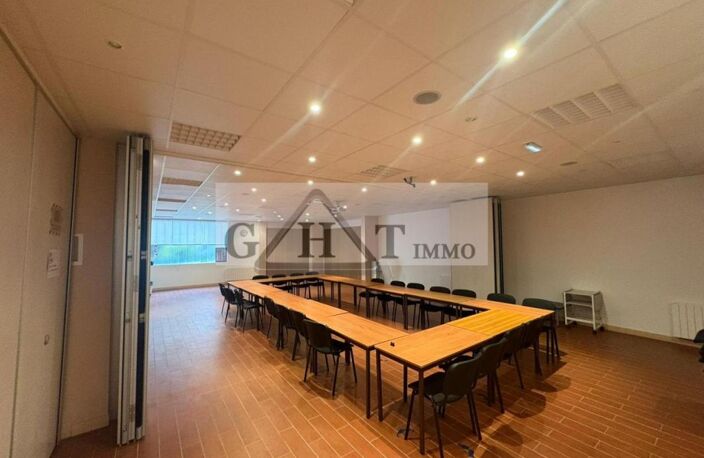 BUREAUX À LOUER 520 m²  – PARIS (BASTILLE) — photo 2