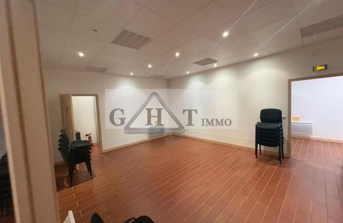 BUREAUX À LOUER 520 m²  – PARIS (BASTILLE) — photo 3