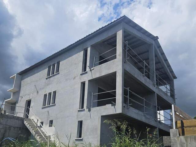 ETANG-SALE-LES HAUTS - VENTE APPARTEMENT T4 NEUF - SUPERBE VUE — photo du bien