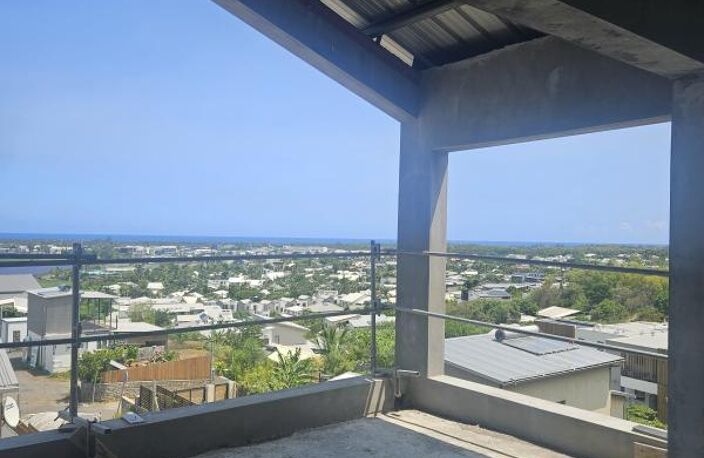 ETANG-SALE-LES HAUTS - VENTE APPARTEMENT T4 NEUF - SUPERBE VUE — photo 2