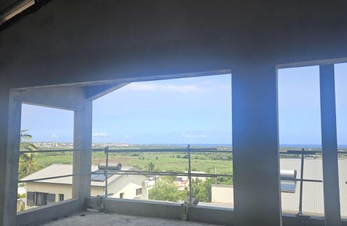ETANG-SALE-LES HAUTS - VENTE APPARTEMENT T4 NEUF - SUPERBE VUE — photo 3