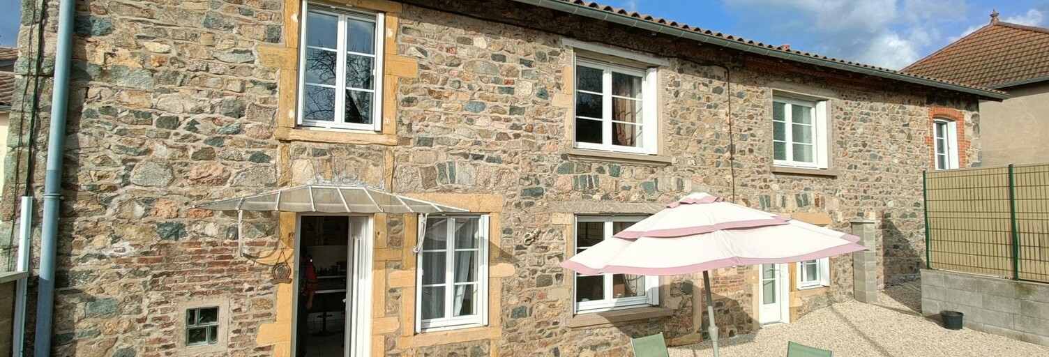 Maison 7 Pièces 141 m² à vendre à Propières (69790)