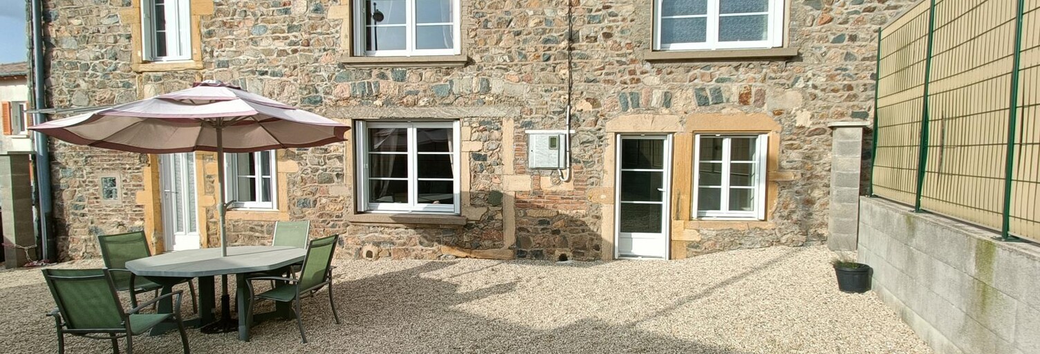 Maison 7 Pièces 141 m² à vendre à Propières (69790)