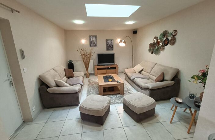 Vente maison 7 pièces 141 m² Propières (69790) — photo 5
