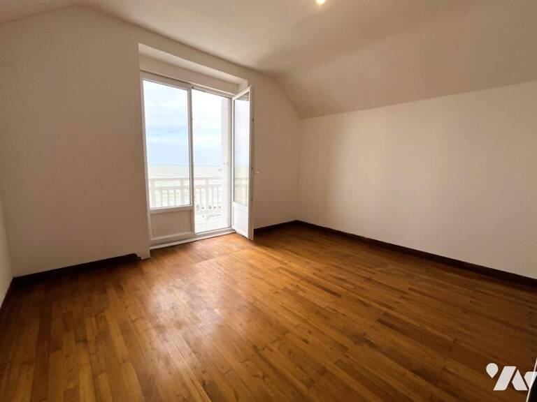 Maison 8 pièces 154 m² — photo 1