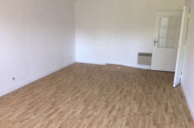 Appartement 3 pièces 665 €
